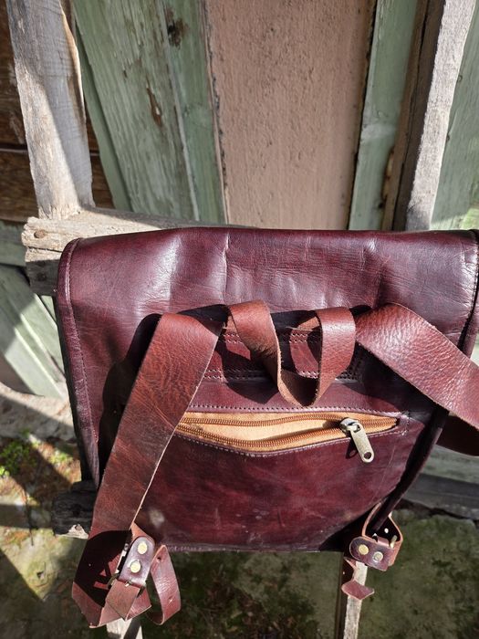 Кожена  раница за документи и лаптоп