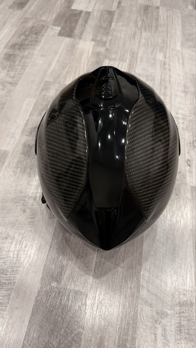 Шлем Scorpion 1400 carbon карбоновый