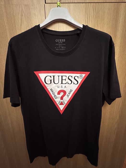 Tricou Guess Triangle Logo