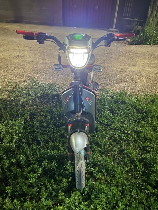Продам электро скутер