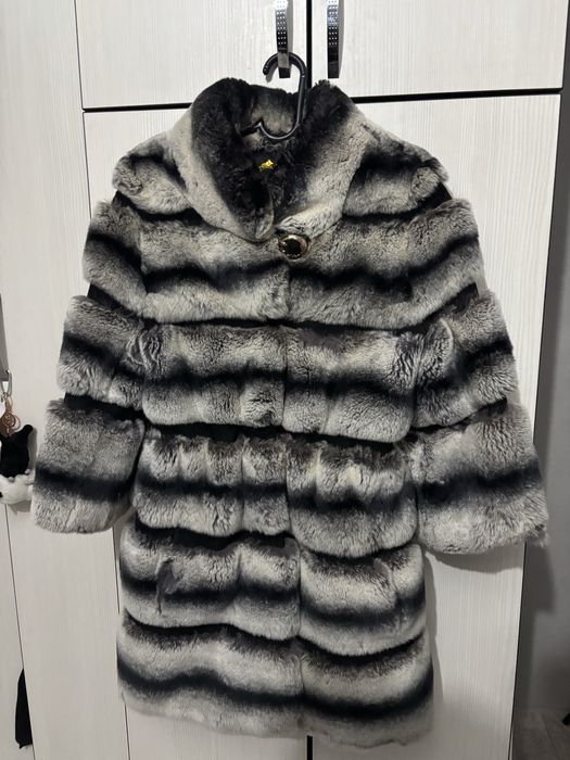 продам шубу (искустверрныц мех)