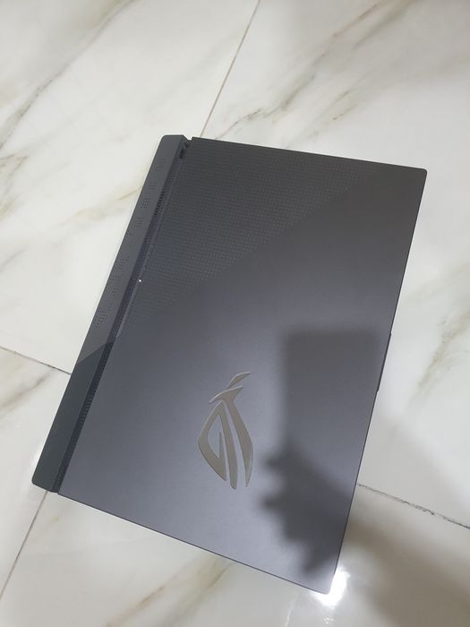 Asus G513 sotiladi 1 oy iwlatilgan