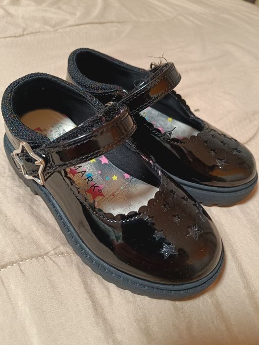 Обувки за момиче