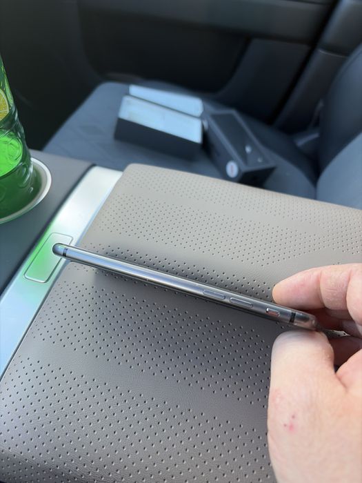 Продам iPhone 8 в рабочем состоянии