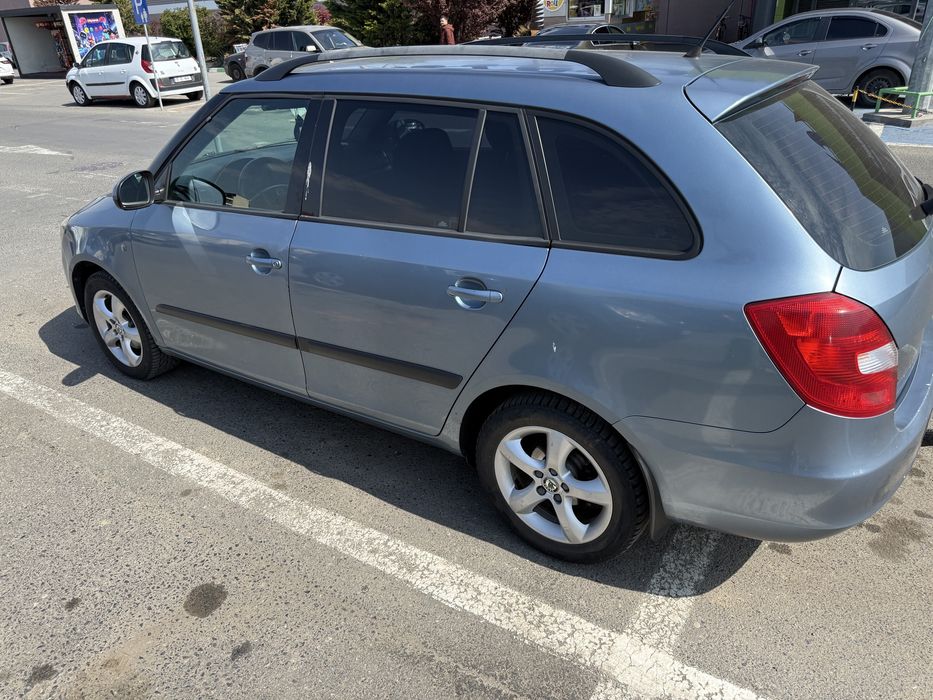 De vanzarw skoda octavia 2 /1,6diesel /2011