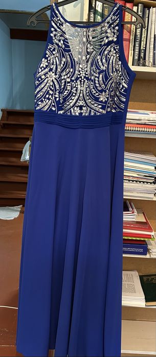 Платье на выпускной вечер