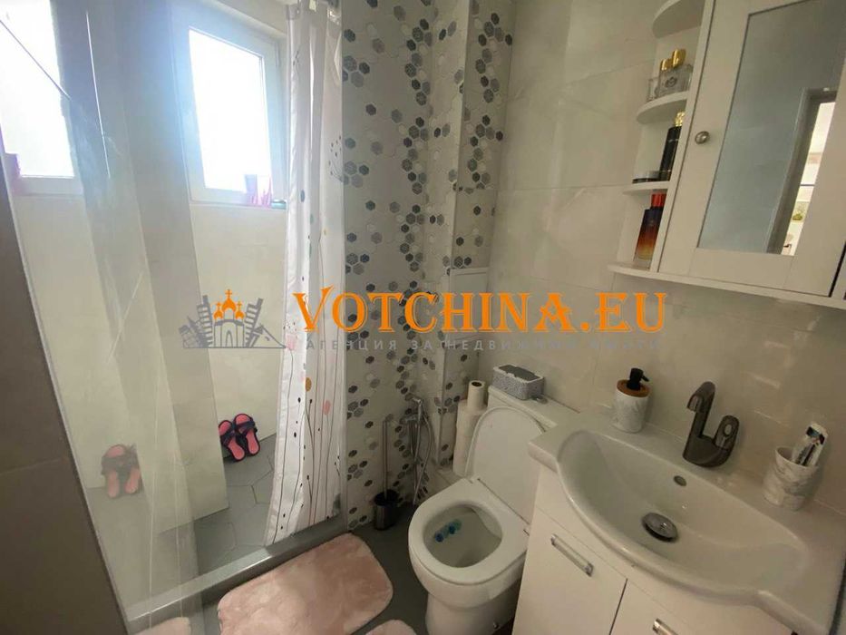 Продава се Четиристаен апартамент в Варна, Христо Ботев - 130 кв.м за 1138 €/кв.м - Снимка #4