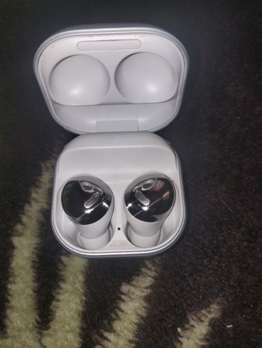 Samsung buds pro