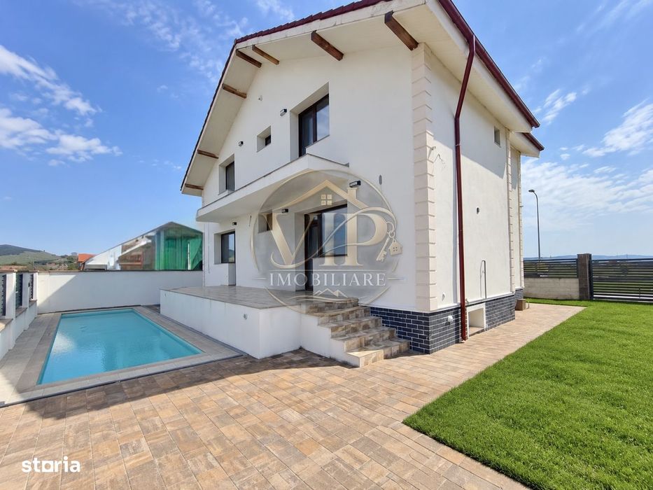 Casă Modernă Cu Piscină | 160 Mp Utili | Garaj 80 Mp