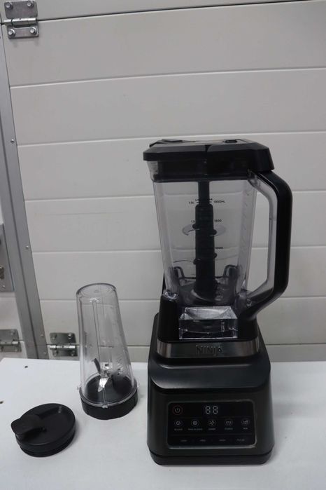 Кухненски робот Ninja 3-в-1 с 5 програми С ЛИПВСАЩИ ПРИСТАВКИ