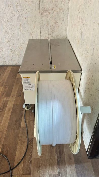 Продаю полуавтоматическую стреппинг-машину | Машина для упаковок