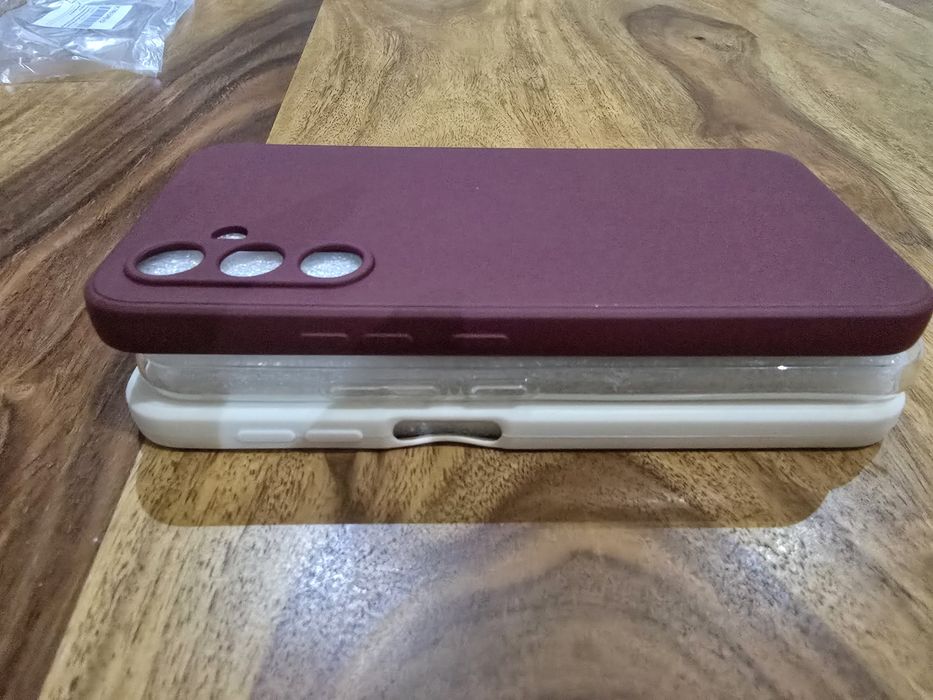 СЕТ от 3 броя НОВИ силиконови калъфи за Samsung A54