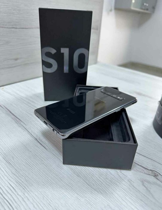 Vand samsung S10 citit descriera !