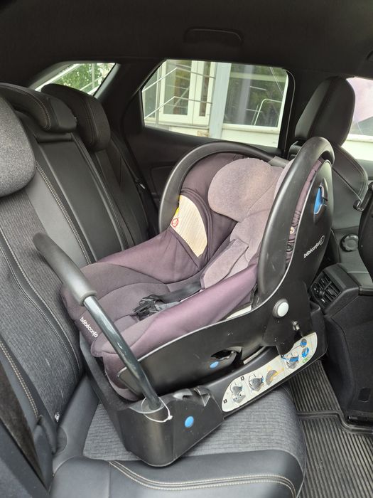 Scoica auto pentru bebe