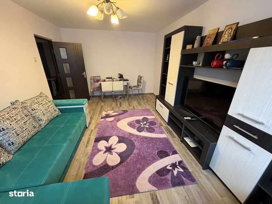 Apartament 4 camere, balcon, Rahova