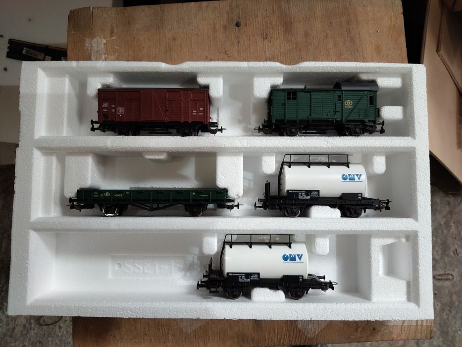 Set vagoane Piko nou H0