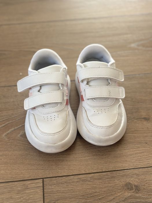 Детски обувки Adidas