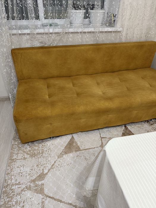 Продается тахта(диван)