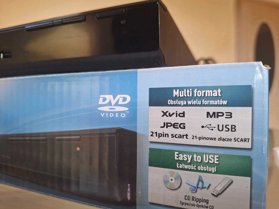 Нов Panasonic DVD-S500EP-K.