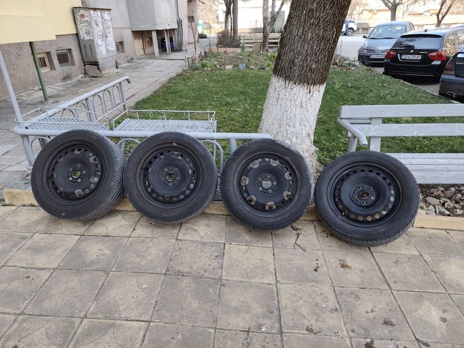 Джанти с летни гуми 16 ки 5х108