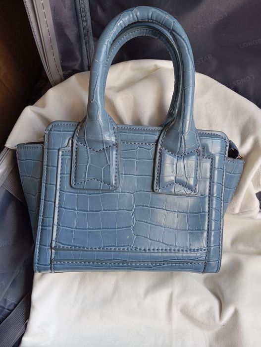 Сумки сумки срочно купите скорее почти даром