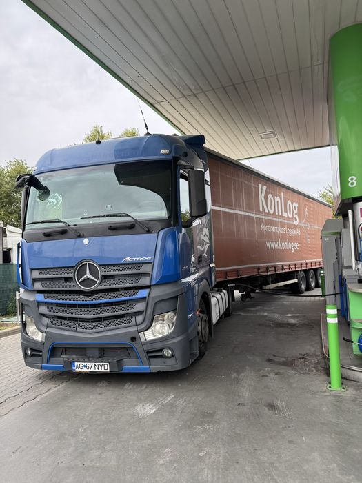 Mercedes Actros 18450