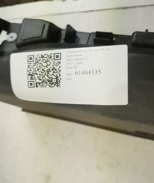 Ornament Prag Dreapta Original In Stare Buna Dacia Duster 2 2017 2018