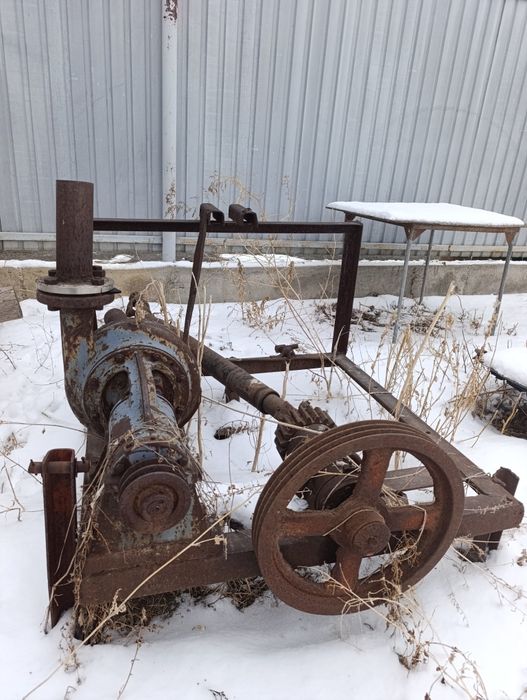 Водяной насос для поля