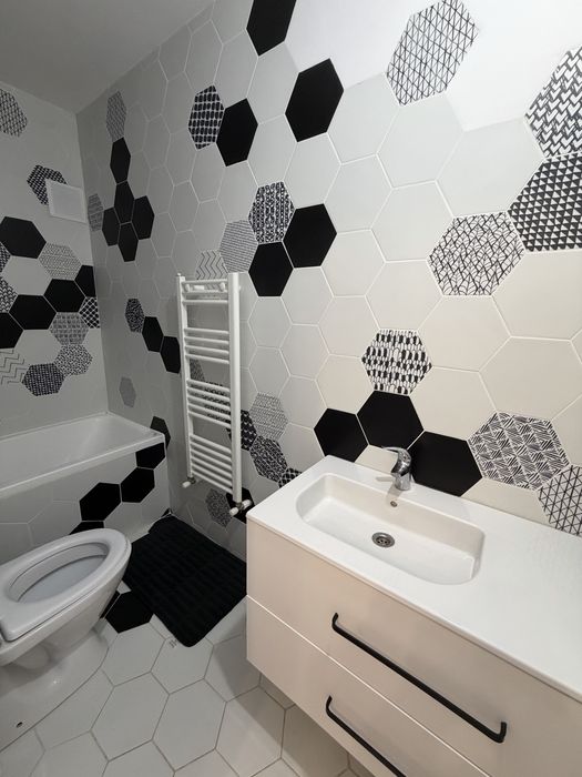 Apartament 3 camere - Faleza Nord - de vanzare