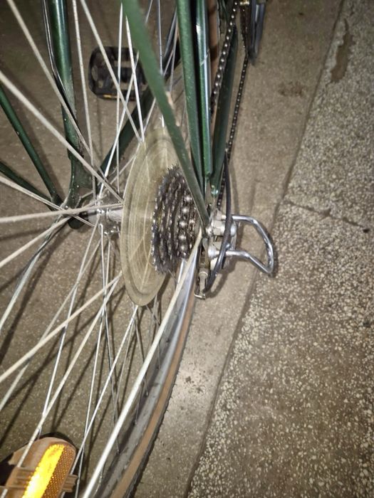 Vad bicicleta cu portbagaj