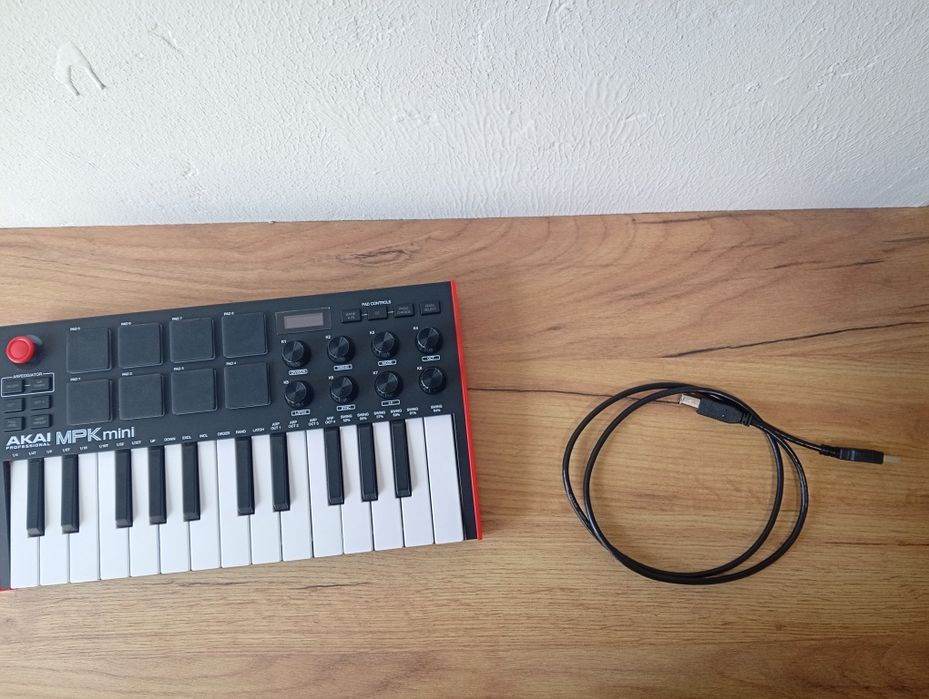 AKAI MPK mini MK 2