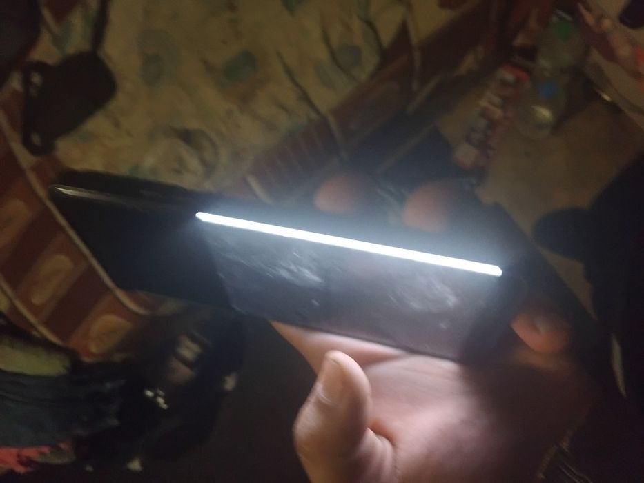 Здравейте продавам моторола Edge 50 pro