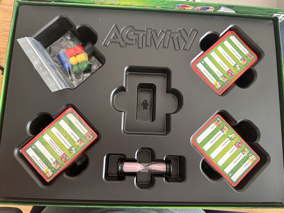 Нова настолна игра Activity