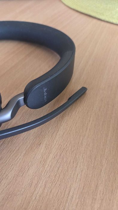 Jabra Evolve2 40 SE  Професионални слушалки  – Като нови!