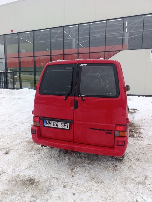 VW Transporter 2.5 TDI – 102 CP – ACV – 2003