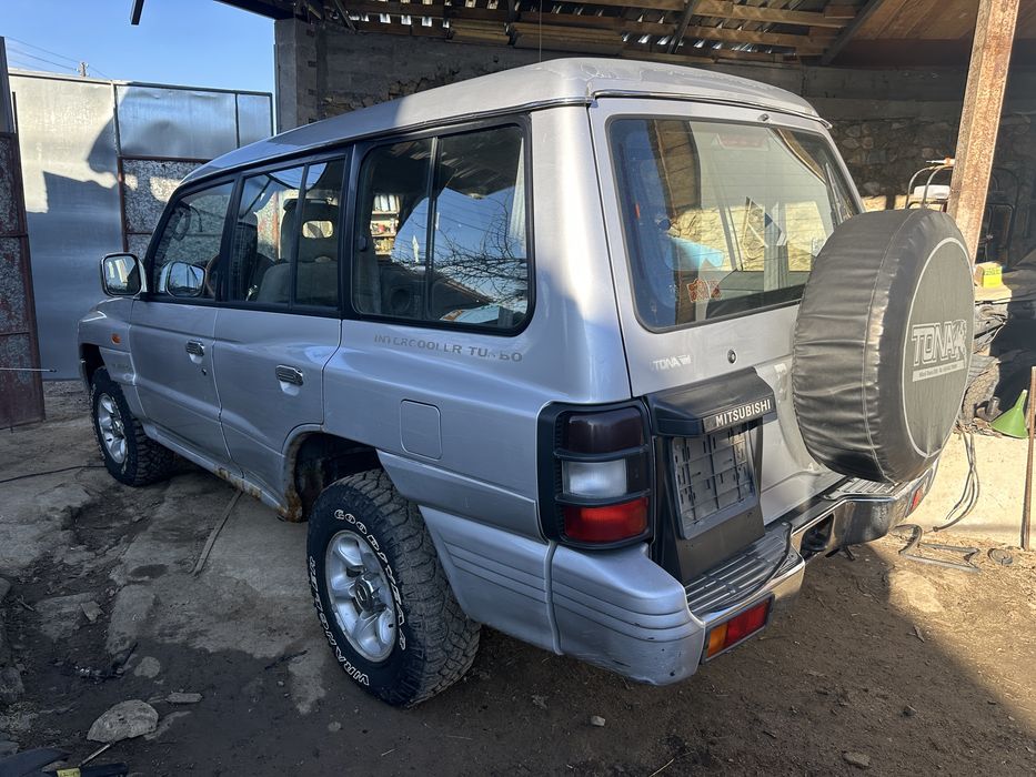 Мицубиши Паджеро 2.8 3.0 2.5 3.5 на части