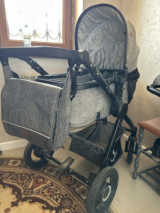 Продам коляску-трансформер