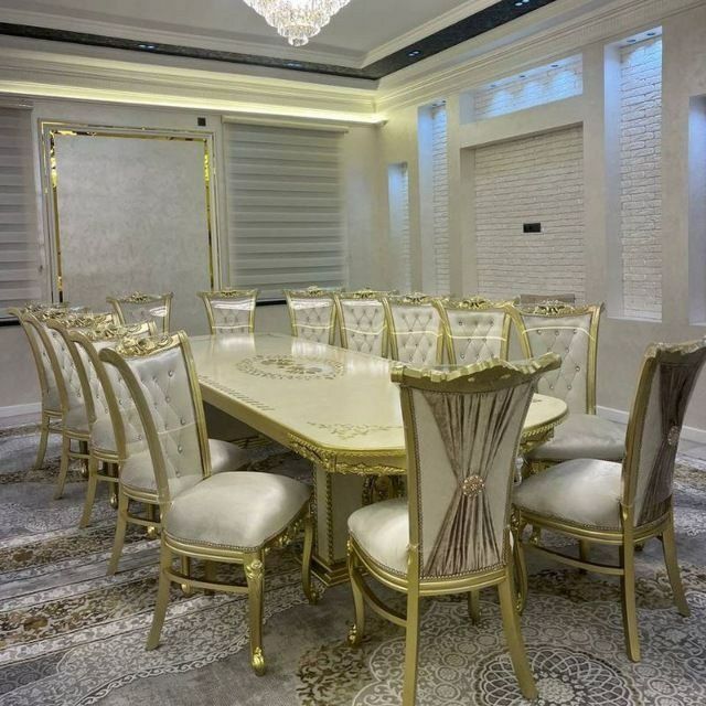 Рестоврация столов и стульев.