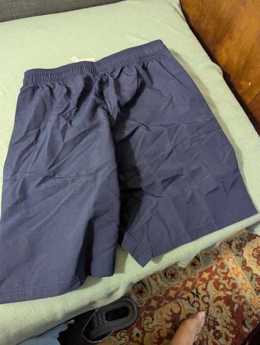 De vânzare pantaloni scurți