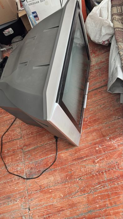 Телевизор Panasonic 64 диагональ