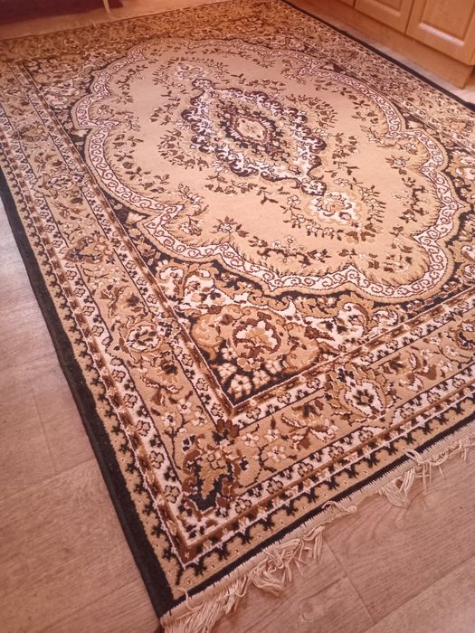 Ковер 2 на 3 м. Продам