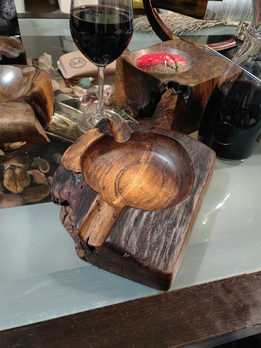 Арт пепелник за пури