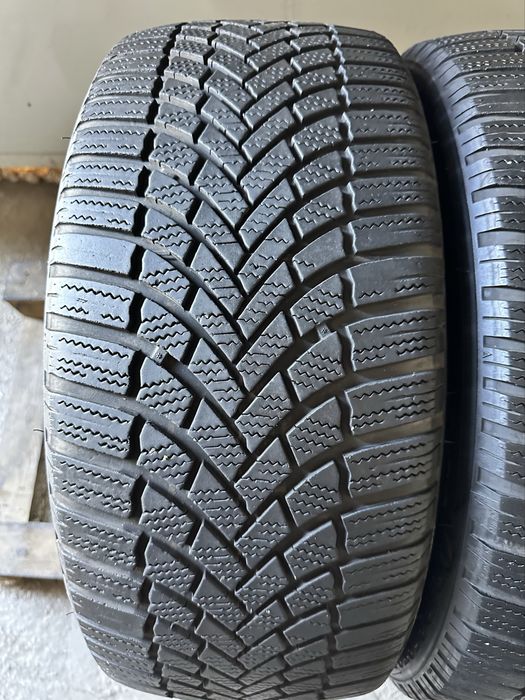 235/45 R18 Bridgestone Blizzak LM005  DOT2222