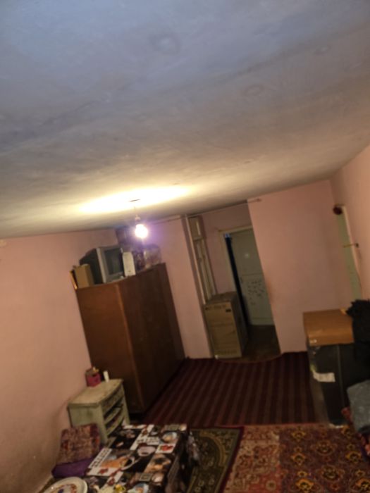 Uy sotiladi Eski alibobo