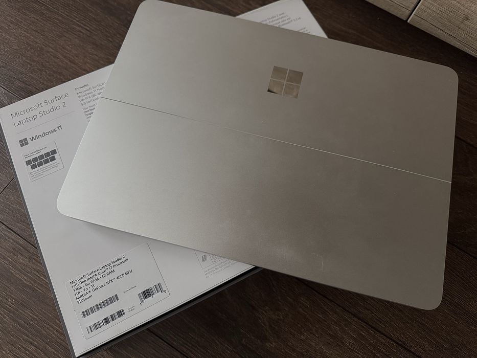 Microsoft Surface Studio 2 / NVIDIA RTX
