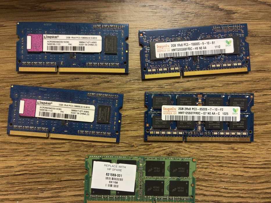Memorii laptop  ddr 3 2GB si ddr4 8gb