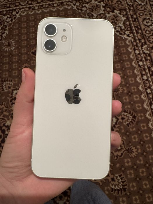 Пррдам айфон 12 , 128 гб