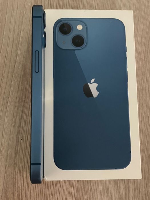 Продам Айфон/Iphone 13