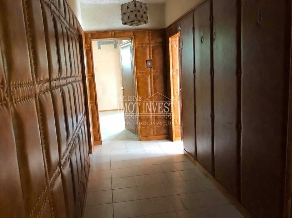 Продава се Къща в Хисаря - 360 кв.м за 389 €/кв.м - Снимка #9