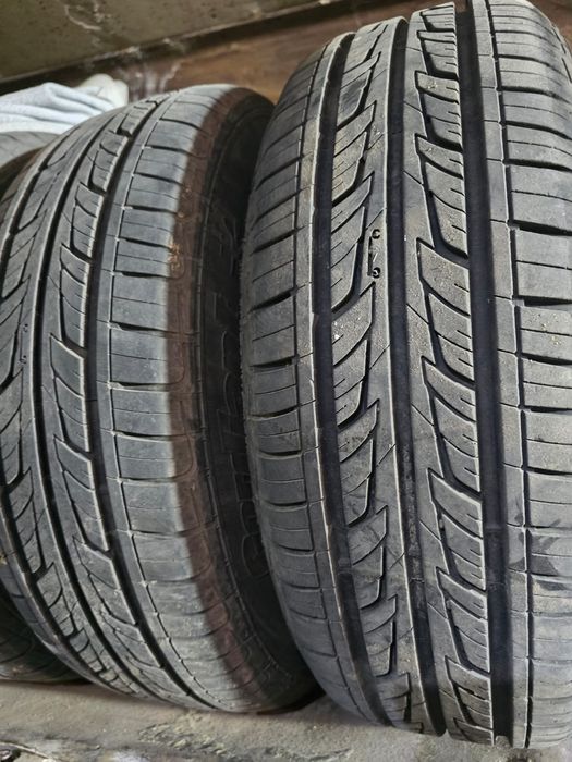 Продам комплект шин